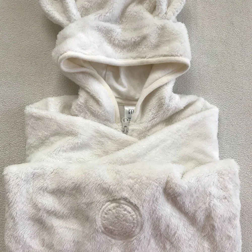 Baby GAP, 6-12M, 100% Cotton Lined Faux Fur Shell Hooded Coverall, Polar Bear - Picture 3 of 11